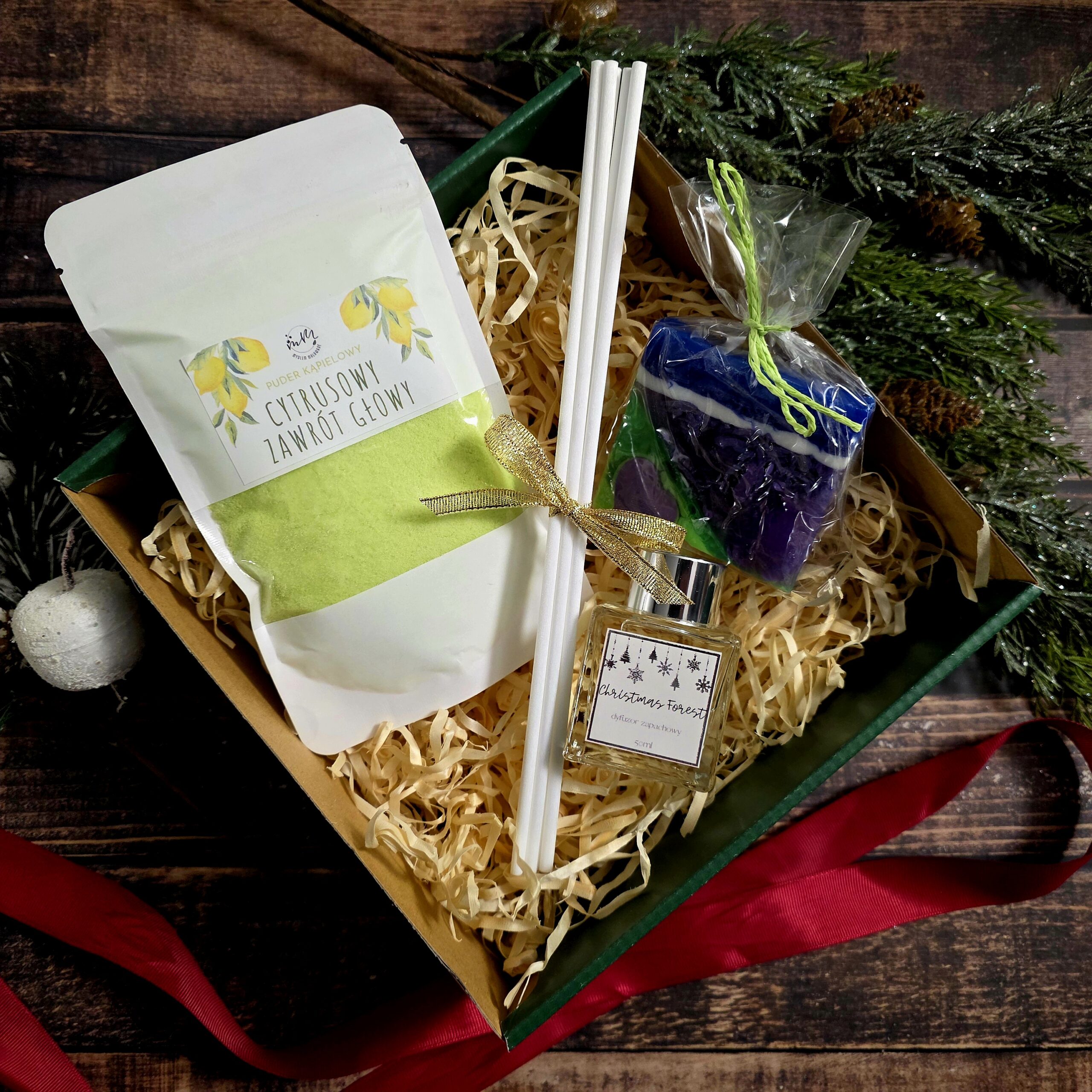 PROMOCJA Zestaw prezentowy 2 puder kąpielowy, dyfuzor zapachowy, mydełko glicerynowe
