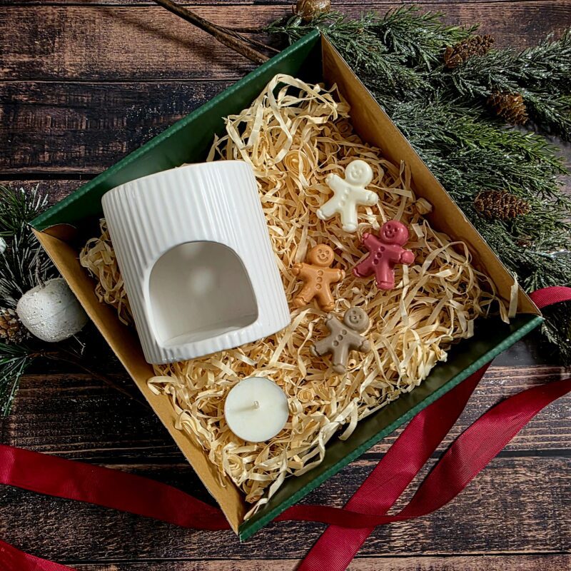 PROMOCJA Zestaw prezentowy 3 kominek zapachowy i 4 mini woski ludziki